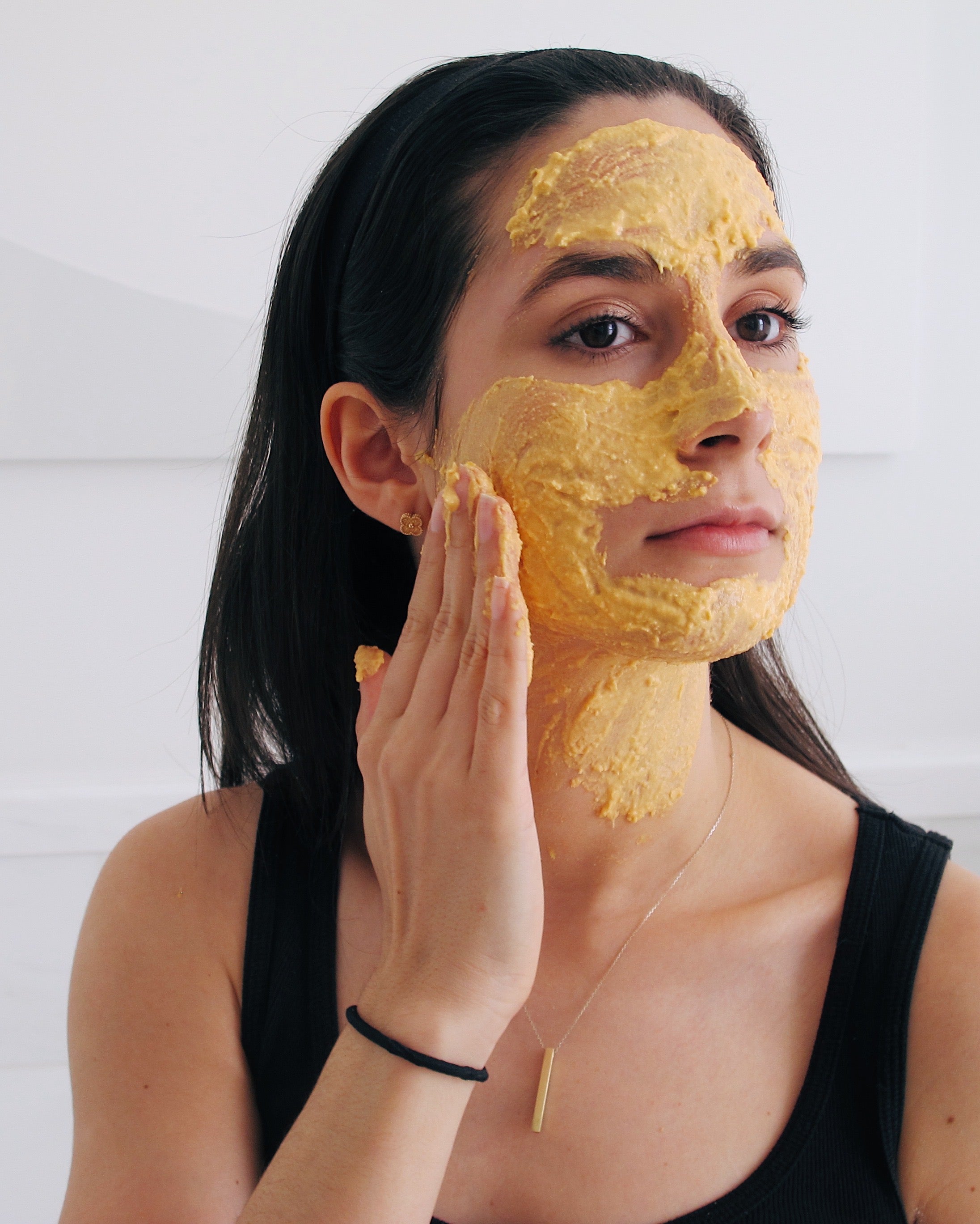 How To Reset Your Skin When It's Completely <span>Out Of Control</span>